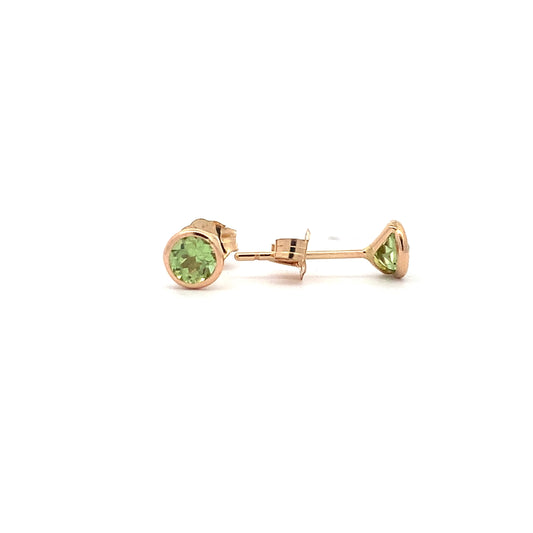 14kY 4mm Peridot Bezel Stud