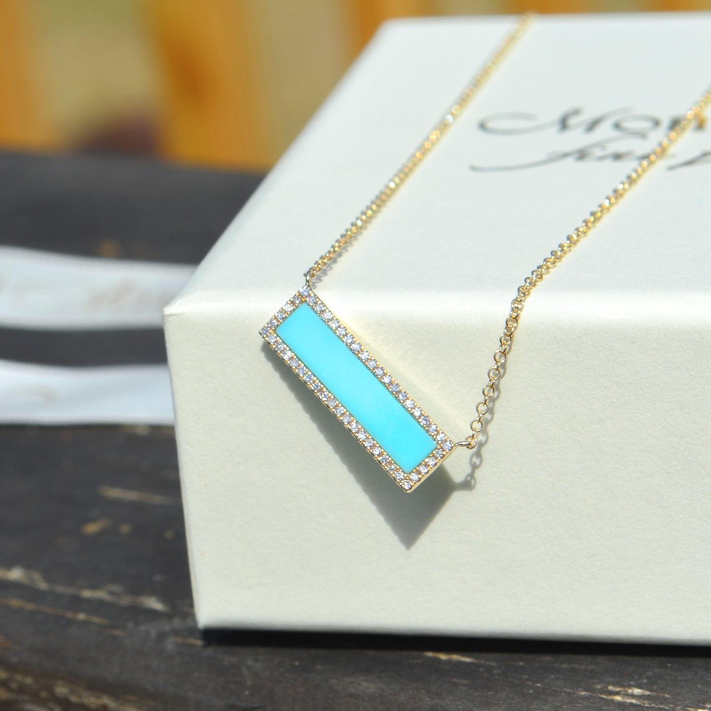 14kY 1.02ct Turquoise .15cttw Diamond Bar Necklace SC55002274
