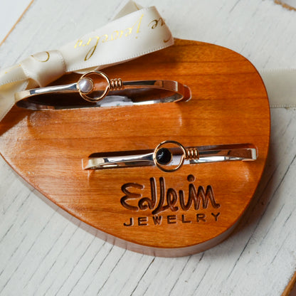 SS/YG Saratoga Bracelet w/ White Pearl BR34142P-LM