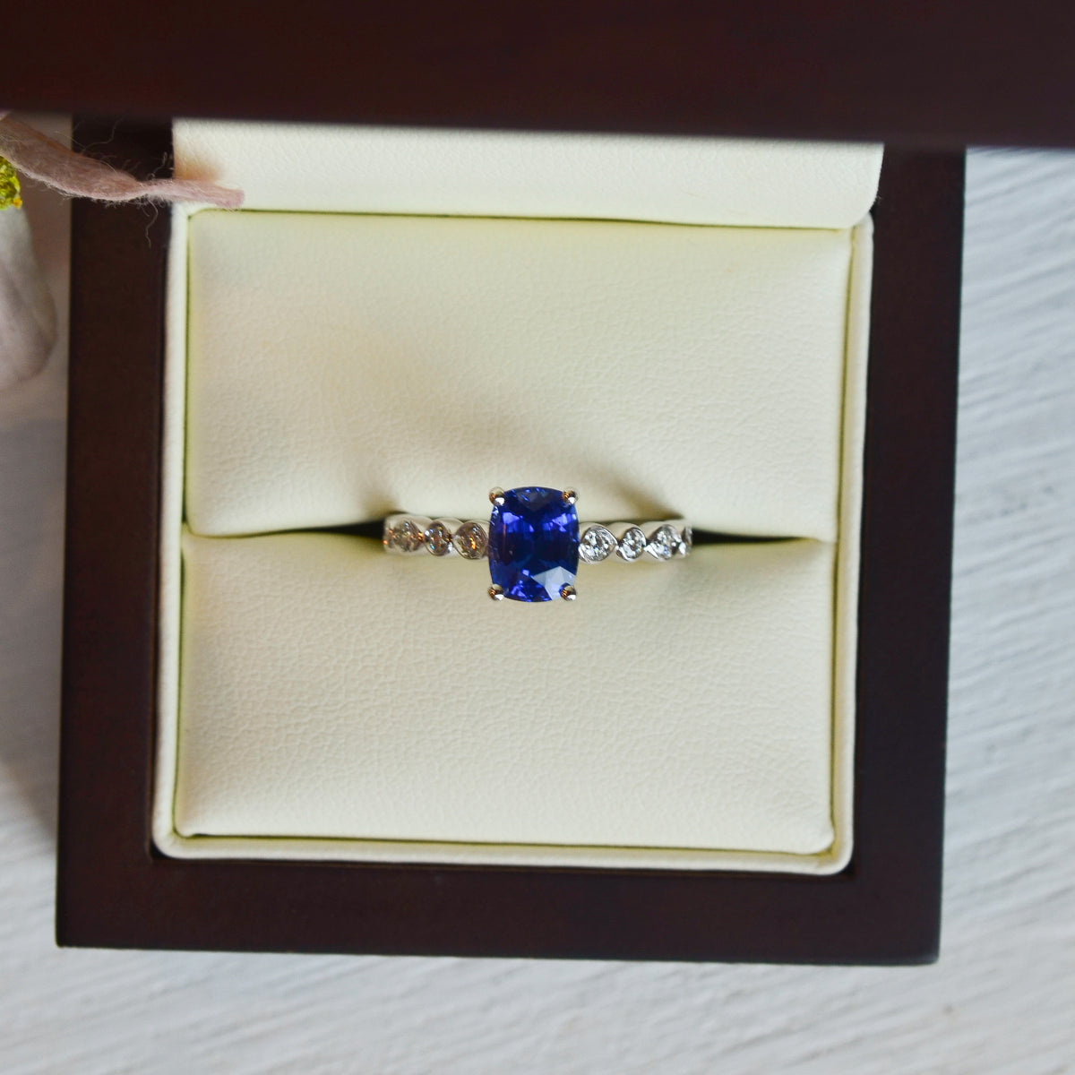 14kW 1.59ct Antique Cush Sapphire .25cttw Diamond Ring CR19800