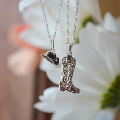 SS Cowboy Hat Necklace 88885-18