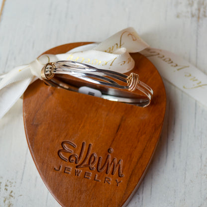 SS/YG Signature Twist Bracelet BR26842W-LM