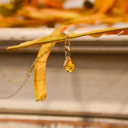 14kY 7x5mm Pear Yellow Sapphire Pendant 88366