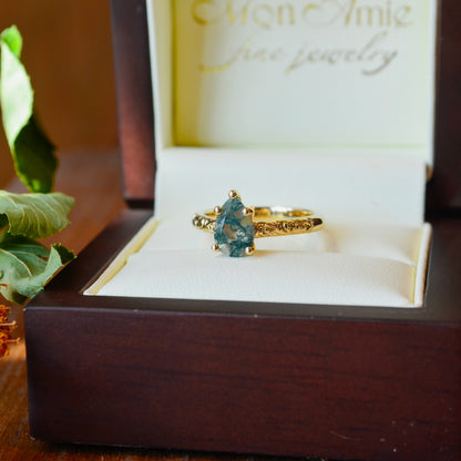 14kY 9x6mm Pear Moss Agate Ring 126333