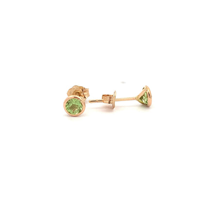 14kY 4mm Peridot Bezel Stud