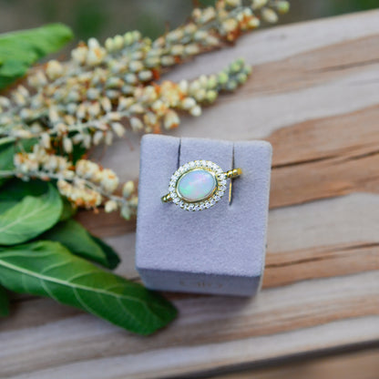14kY 1.39ct Opal .19cttw Diamond Ring RZ7516 - 6.5