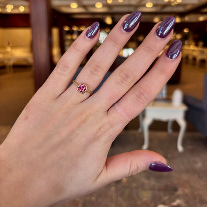 14kY .94ct Pink Tourmaline Bezel Ring