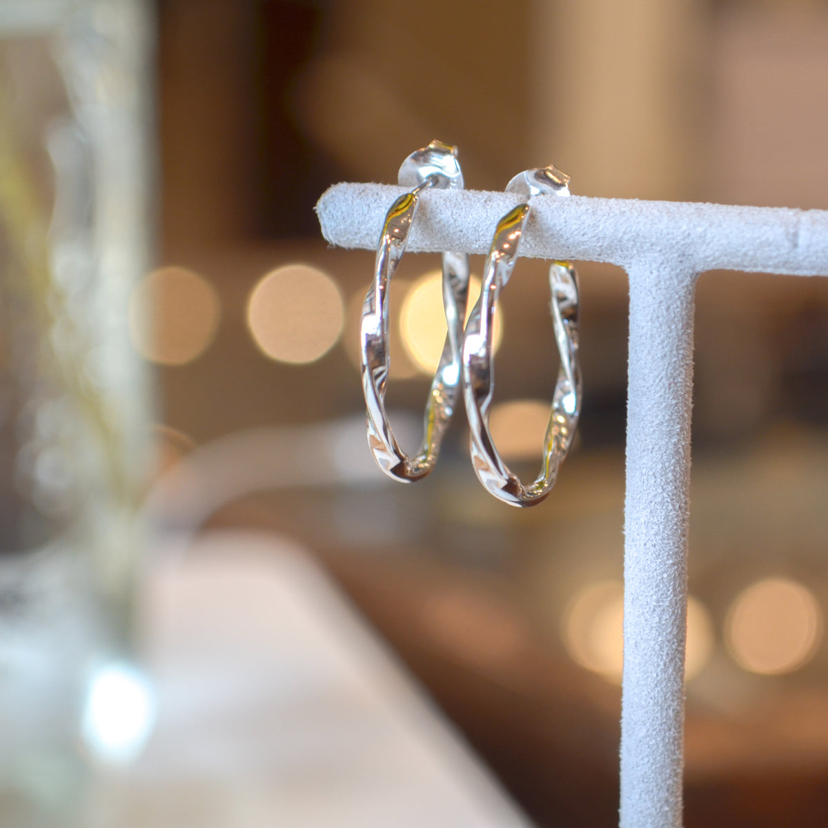 Sterling Silver 26mm Twist Hoop PE20 - 4062/H