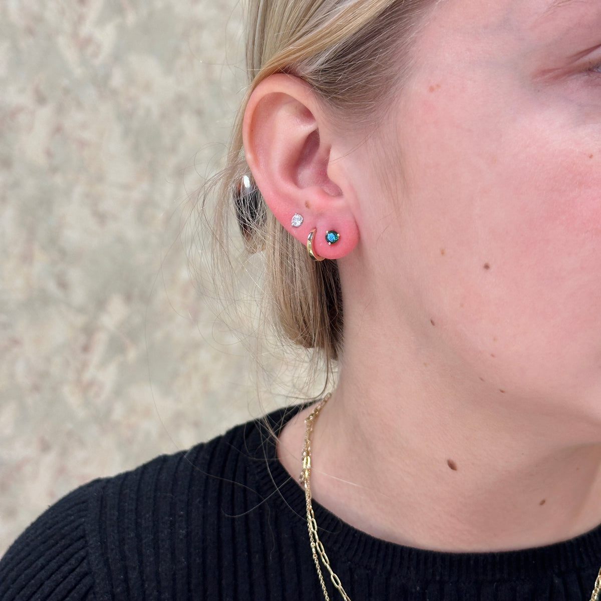 18kY .59cttw Green Tourmaline Studs