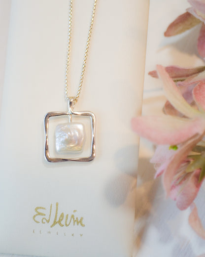 SS Zenith Pearl Necklace PE77012P-18