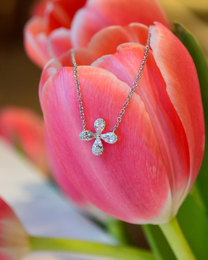 14kW .37ct Dia Flower Neck SC55021610-15-18