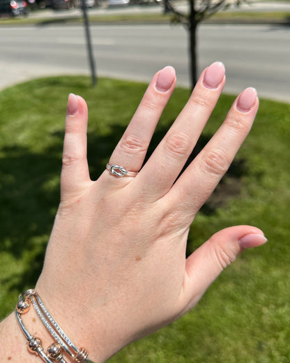 SS Love Knot Ring QR6591-7