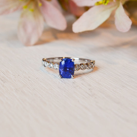 14kW 1.59ct Antique Cush Sapphire .25cttw Diamond Ring CR19800