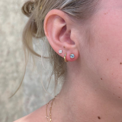 14kY 1.09cttw Aquamarine Stud Earrings