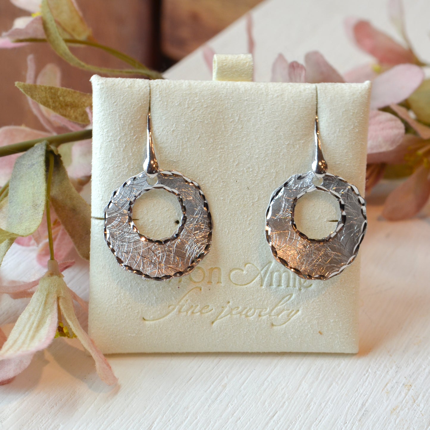 SS Matte & Diamond Cut Circle Dangle SE03SEE