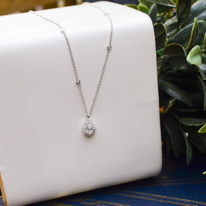 14kW .40ct Pear Diamond .21cttw Diamond Necklace SC22009024