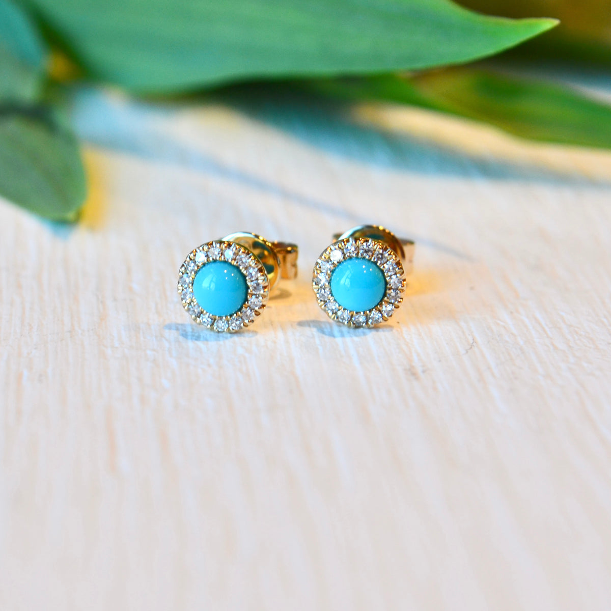 14kY .23cttw Turquoise .10cttw Diamond Stud SC55013113