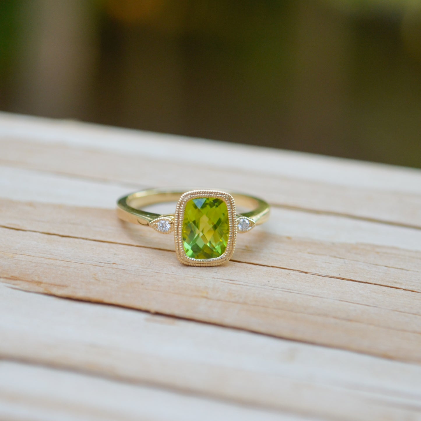14kY 1.30ct Peridot & 0.03cttw Diamond Ring TRA4645NPE - 6.5