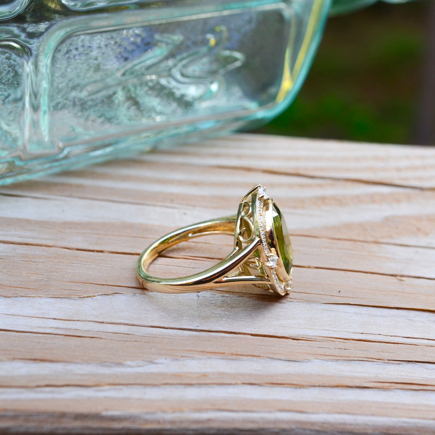 14kY 4.92ct Peridot .30cttw Diamond Ring TRQ7650NPE - 6.5