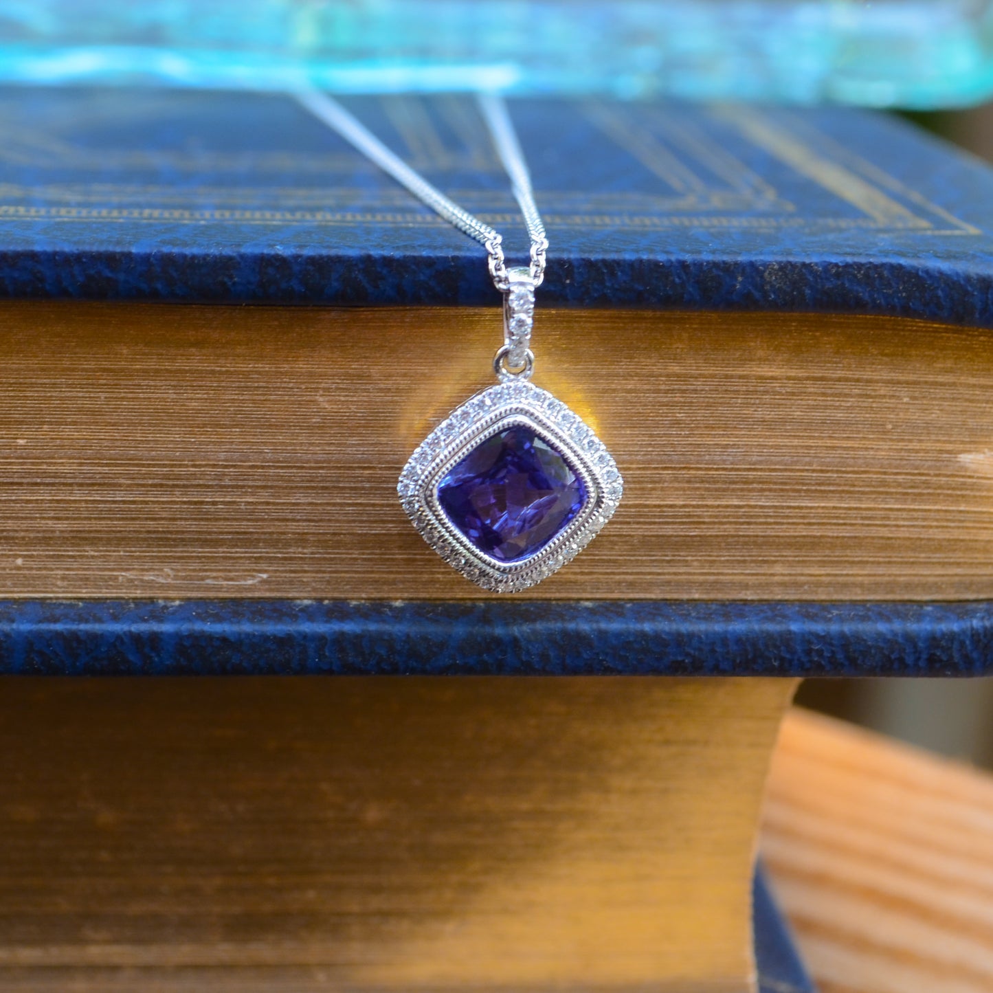 14kW 2.16ct Tanzanite & .16cttw Diamond Pendant TP196874CTN