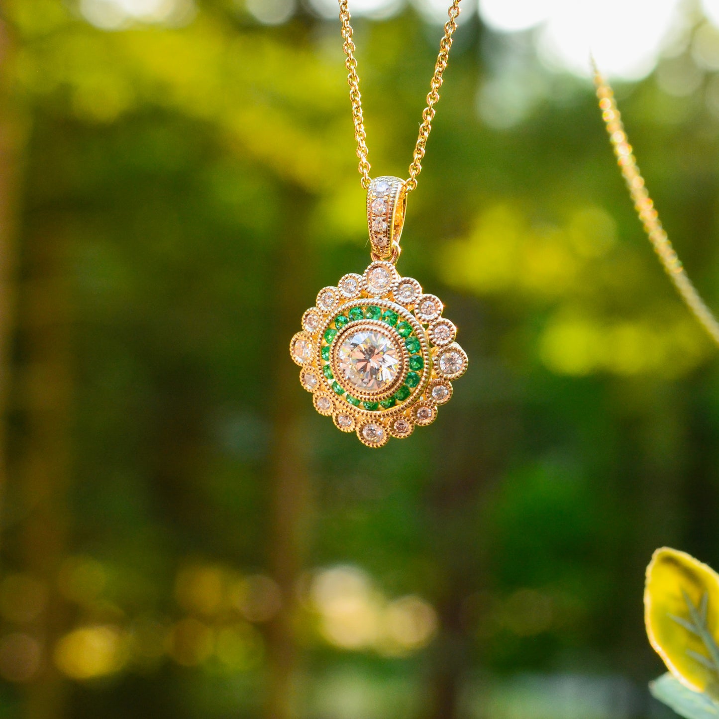 14kY .41ct D VVS1 Dia .12cttw Emerald .20cttw Dia Pendant TPQ7591NE