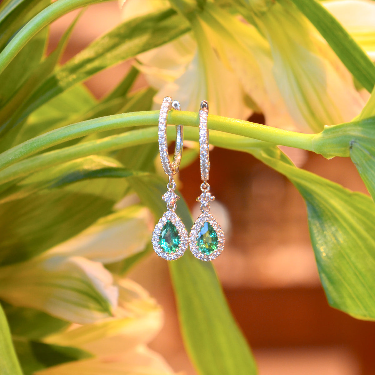 14kW .72cttw Emerald .47cttw Diamond Earring GEV50LDWDEM - 03