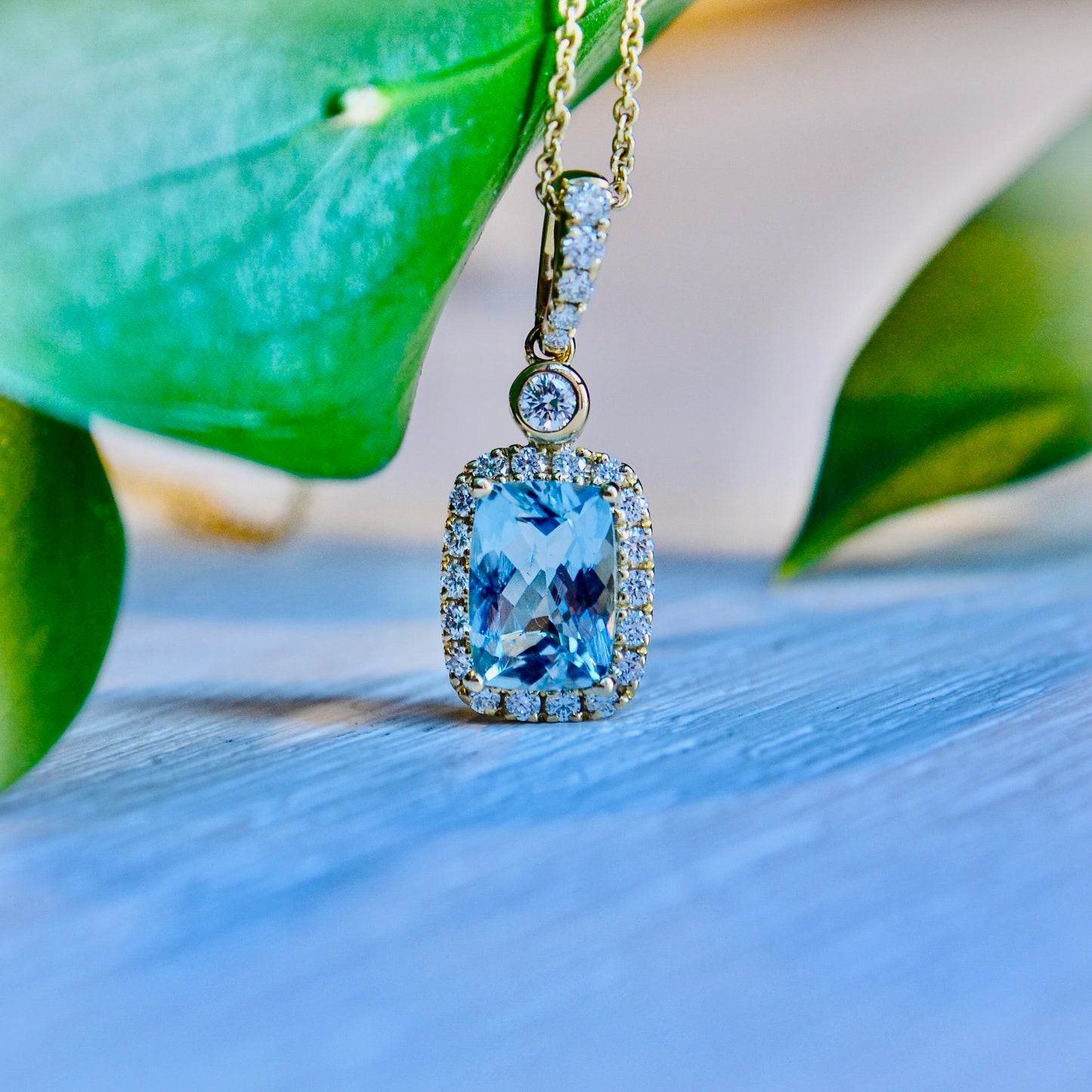 14kY .89ct Aquamarine .21cttw Diamond Necklace GNL84LDYDAQ-06