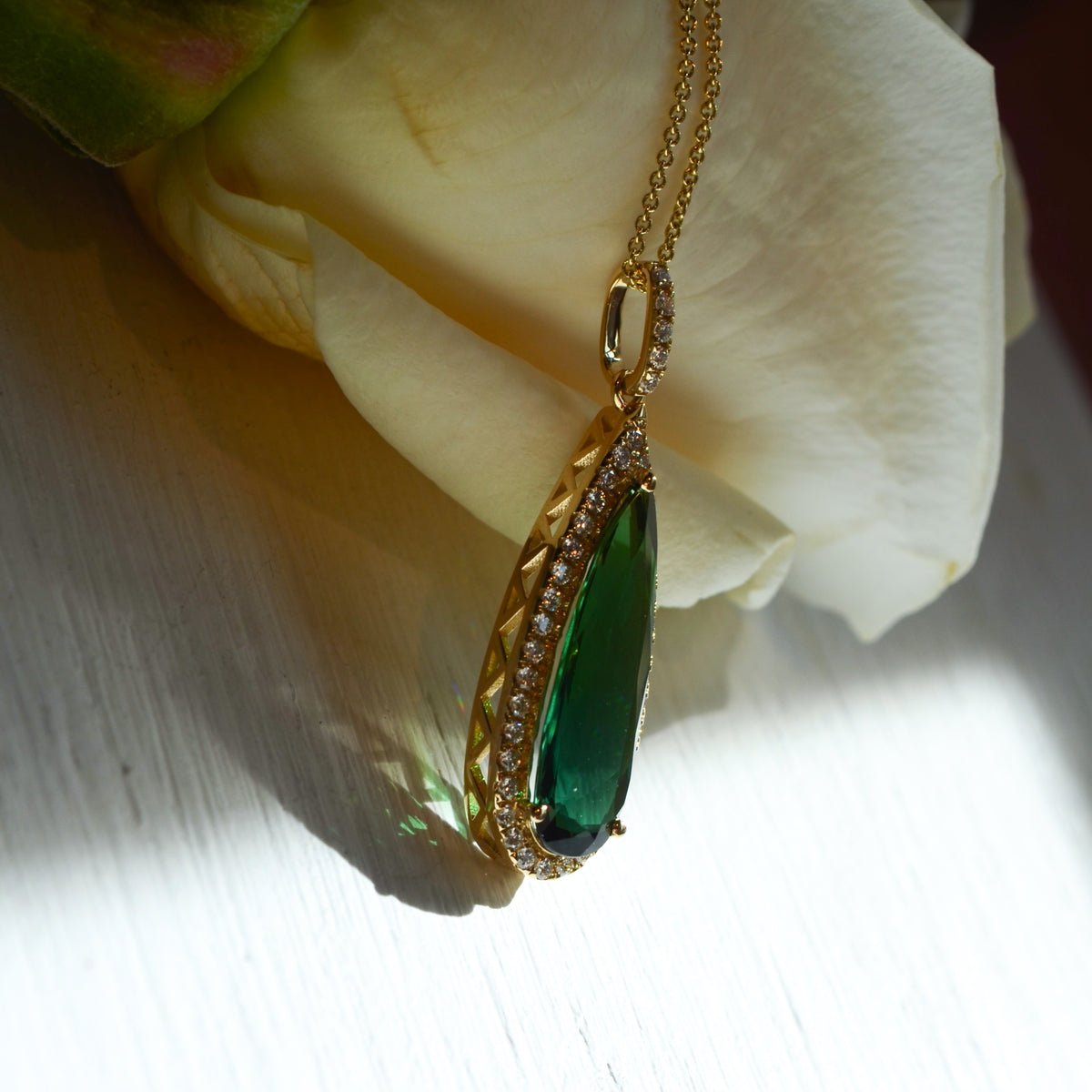 14kY 3.21ct Green Tourmaline .28cttw Diamond Pendant