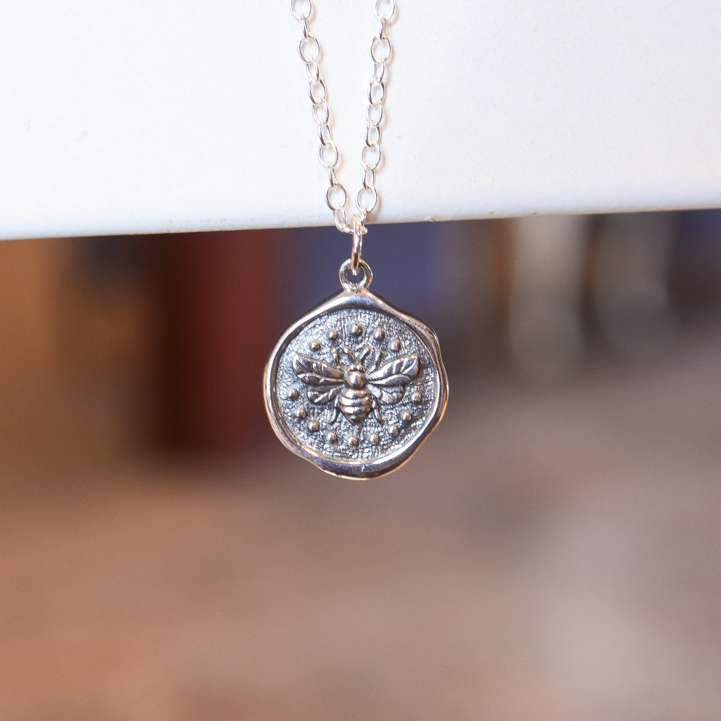 SS Bee Wax Seal Necklace 65904018 - 18.5"