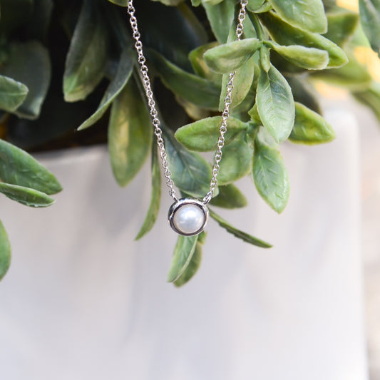 14kW Cultured Pearl Bezel Necklace SC55025175