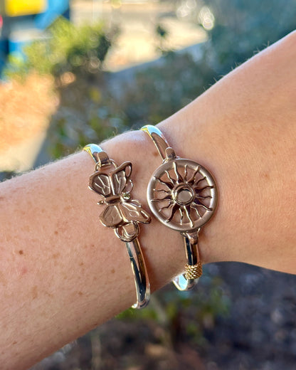 SS Butterfly w/ Peridot Clasp SB5498