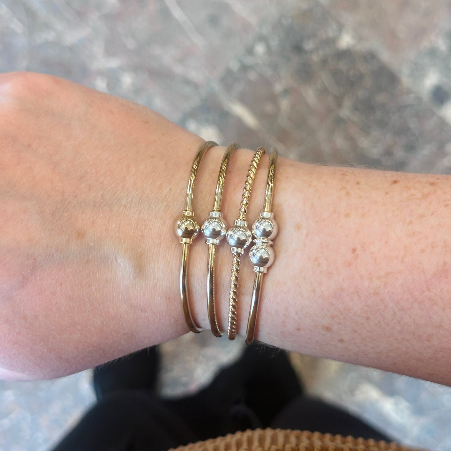 Yellow Gold Filled Single Bead Bracelet FB6500-70