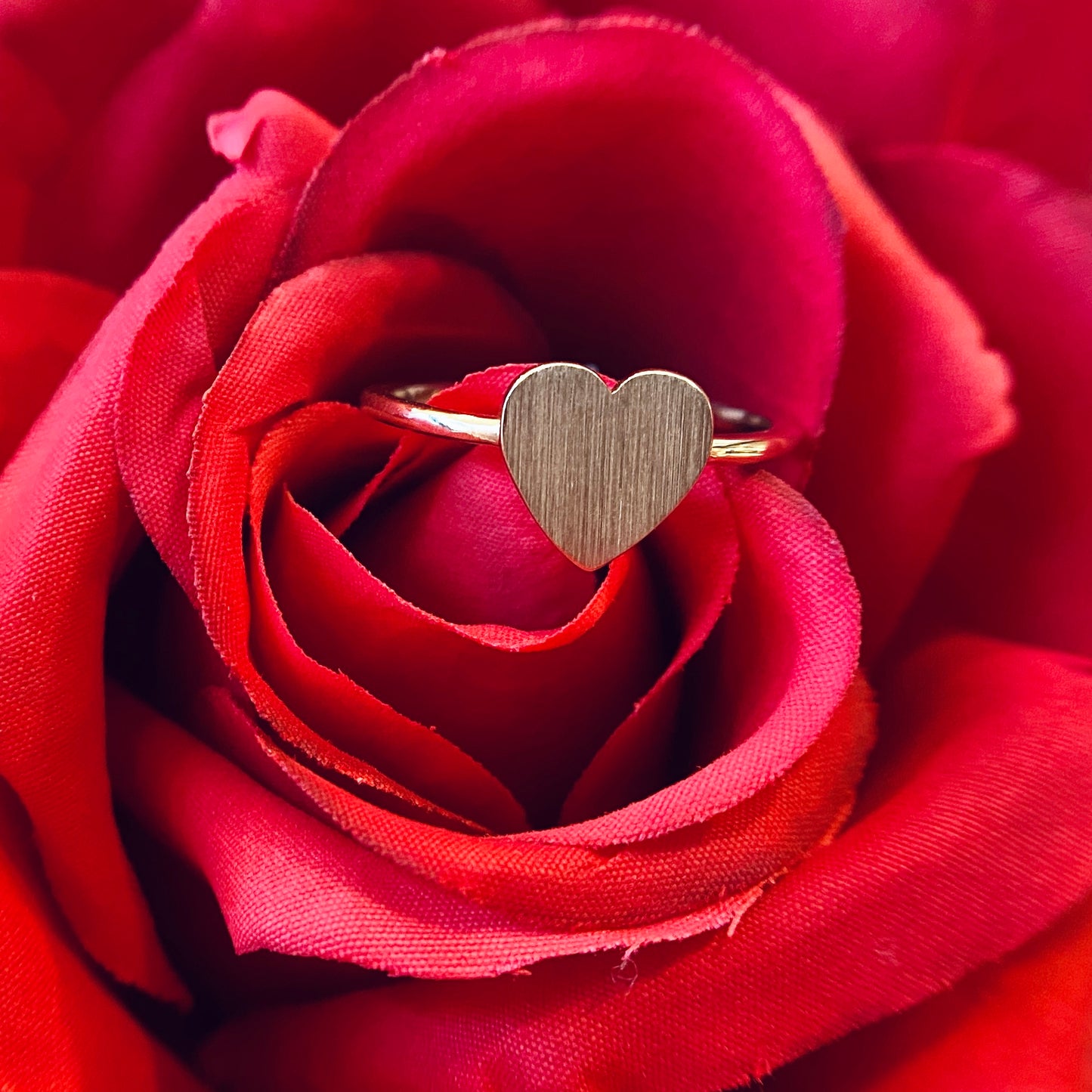 14kR Heart Signet Ring 51408-7