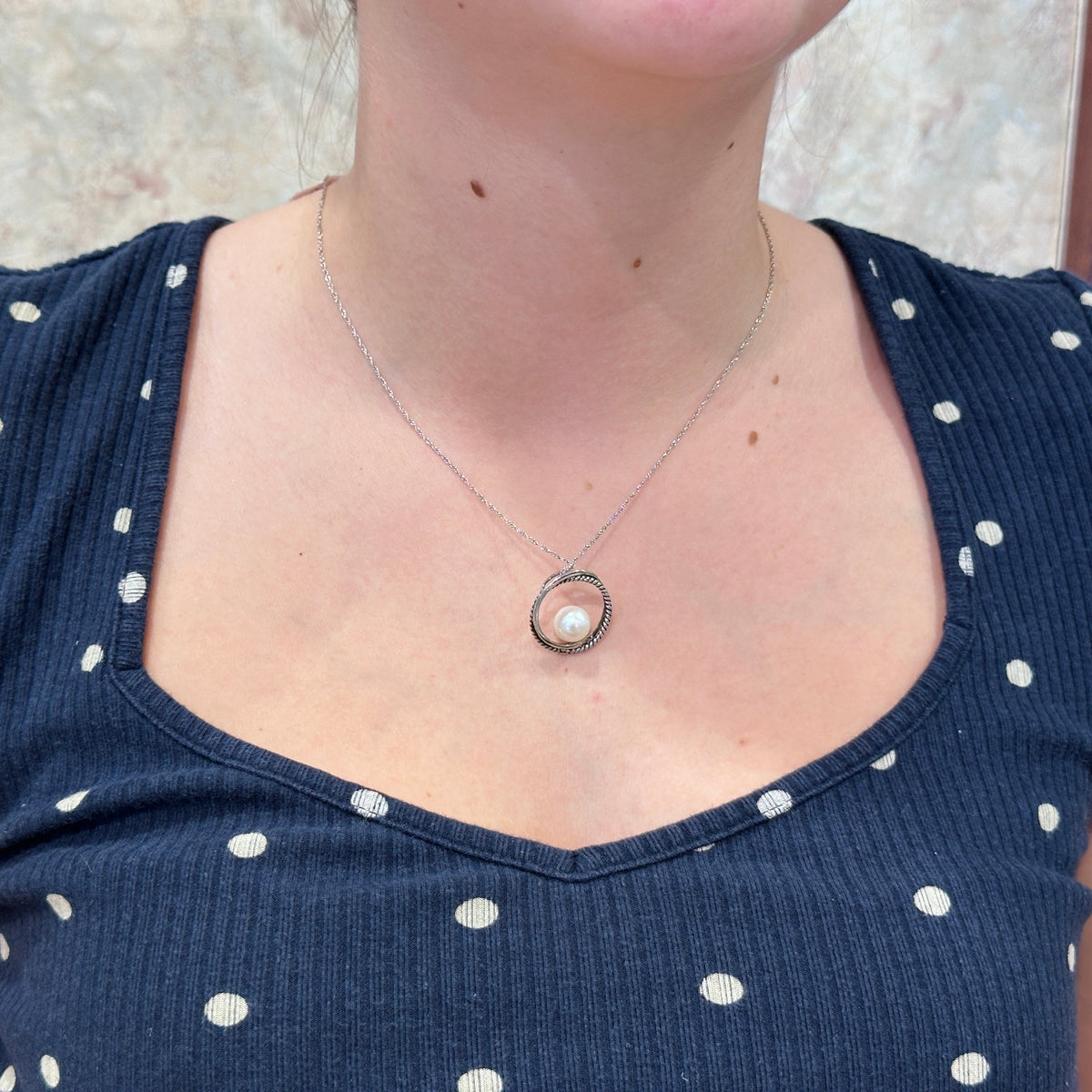 SS FWP Circle Necklace 683105/18