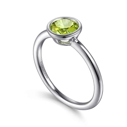 SS .87ct Peridot Ring LR52090SVJPE - 6.5