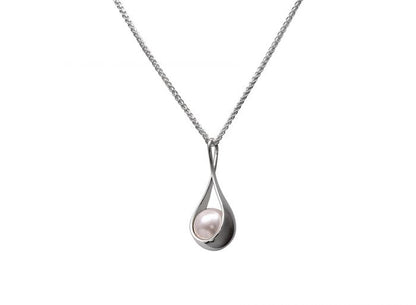 SS Pearl Captivating Necklace PE75412FWP-18