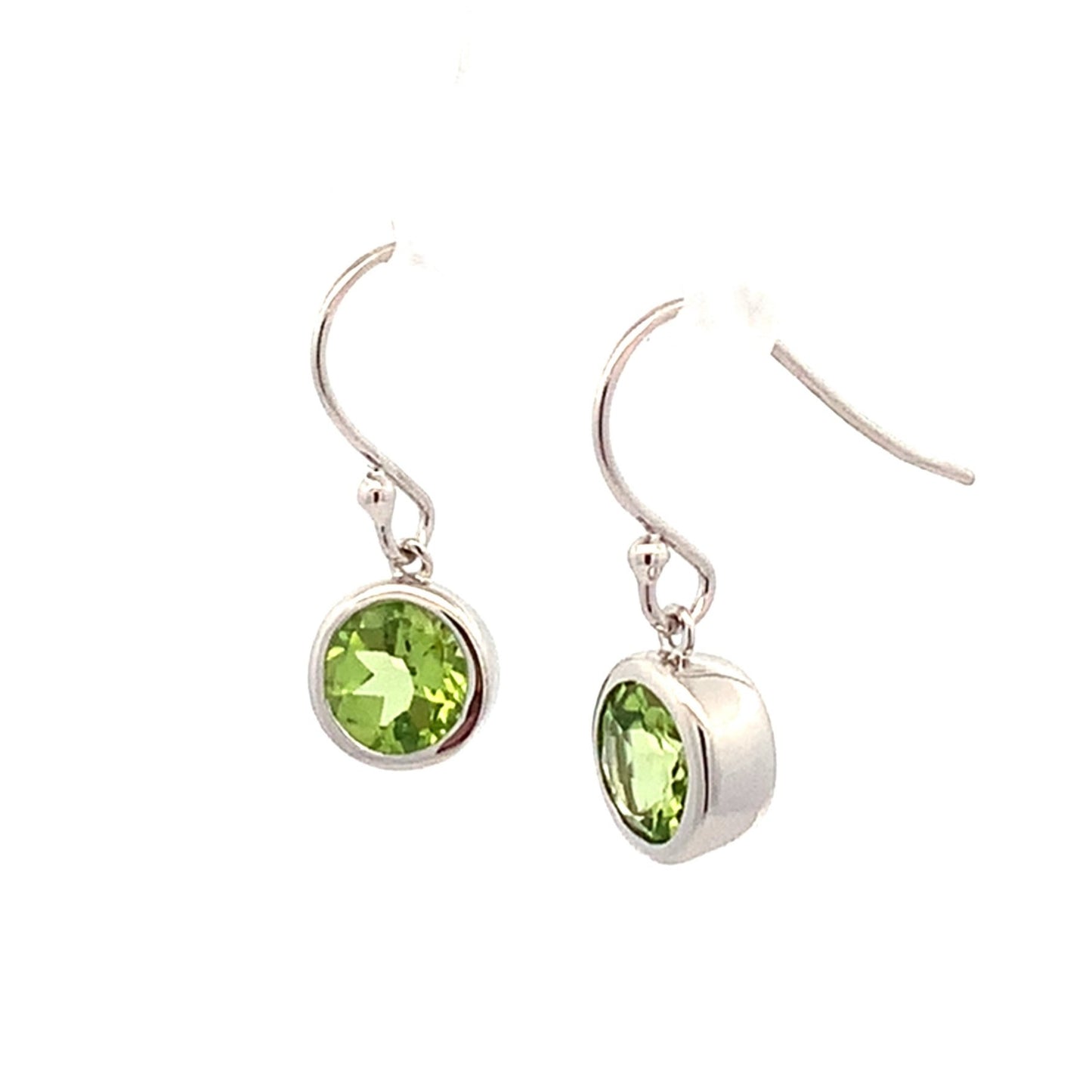 SS 6mm Peridot Dangle Earring