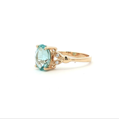 14kY 2.24ct Aquamarine .05cttw Diamond Ring