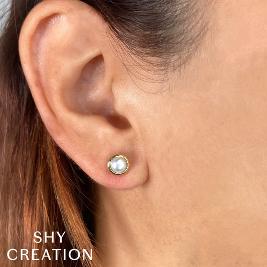 14kY Cultured Pearl Bezel Stud SC55025173