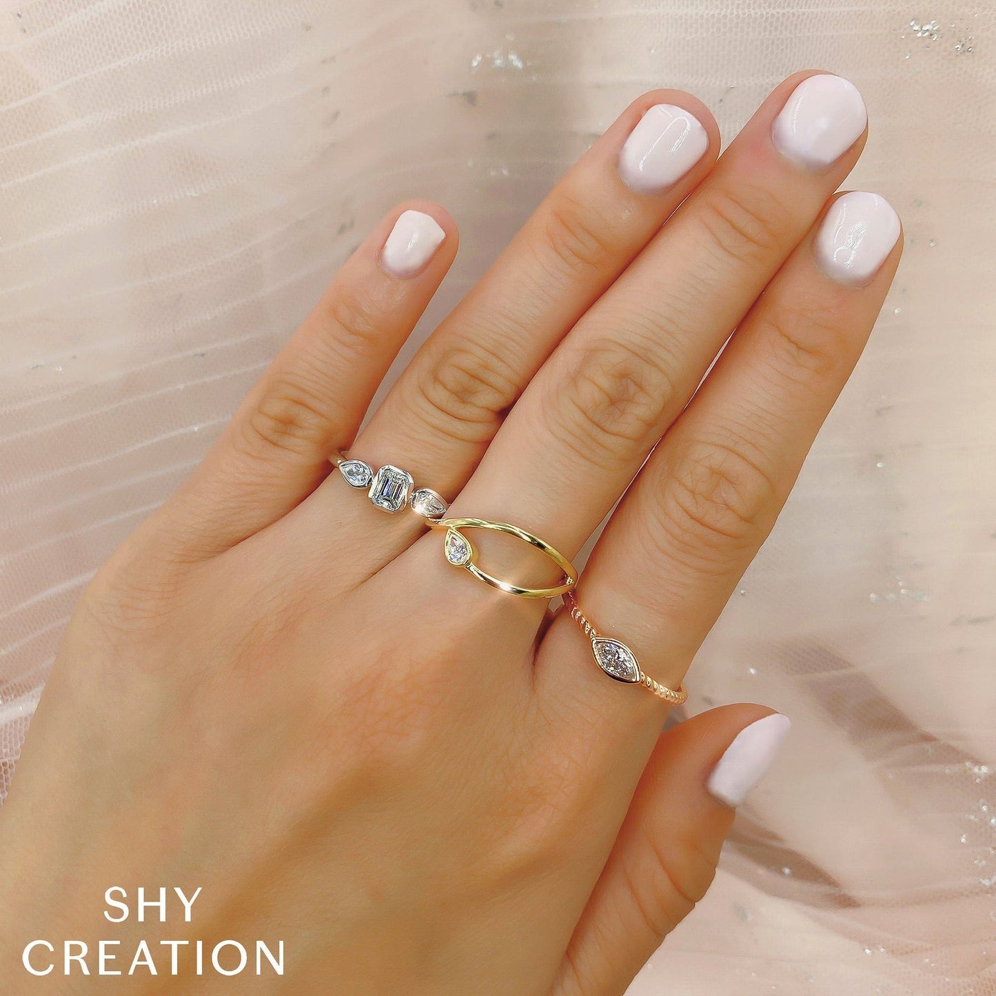 14kY .08ct Pear Diamond Ring SC55021128