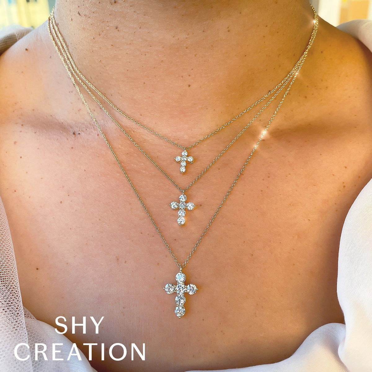 14kY .25cttw Diamond Cross Necklace SC55021394