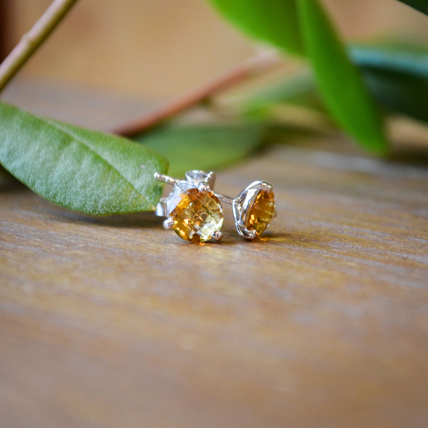 14kW 1.36ct Citrine 3-Prong Stud 29501-6 - ECI