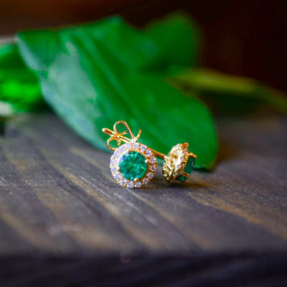 14kY .68cttw Emerald .14ct Diamond Stud TEQ7120NE