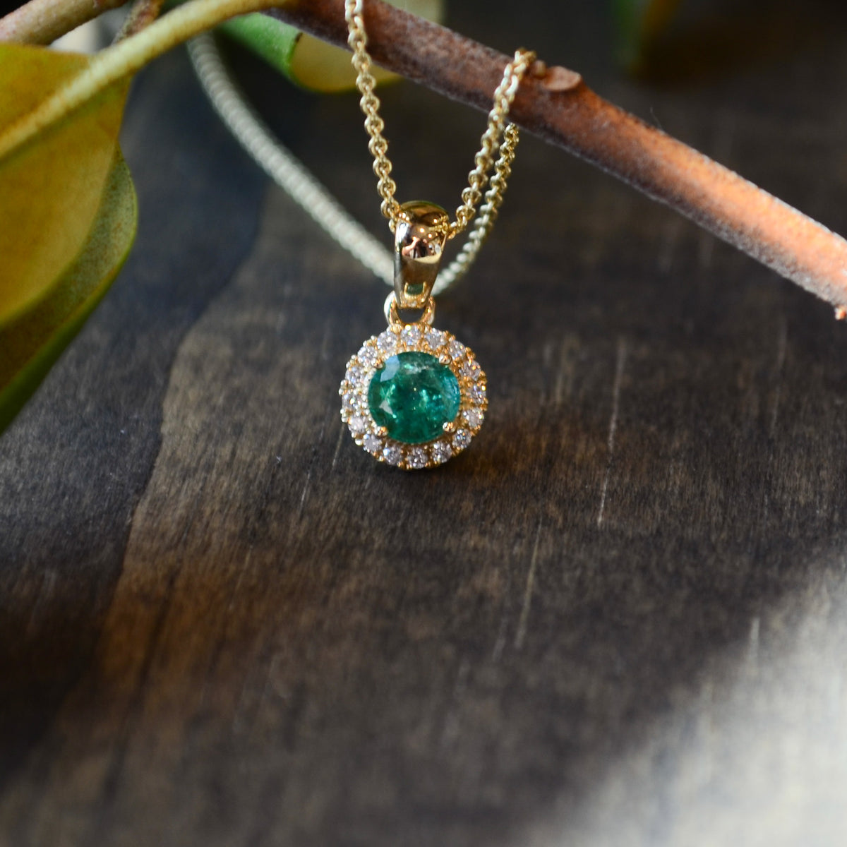 14kY .38ct Emerald .07cttw Diamond Pendant TPQ7120NE